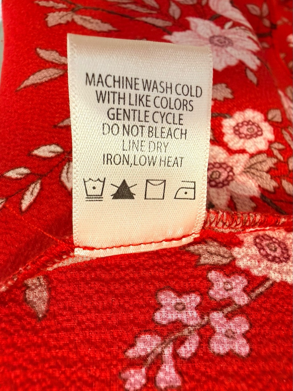 Max Studio Red Floral Wrap Dress - Picture 5 of 5